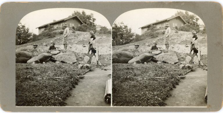 1912 stereograph showing construction scene of a hillside house near Silver Lake Reservoir, with dirt grading in foreground.
