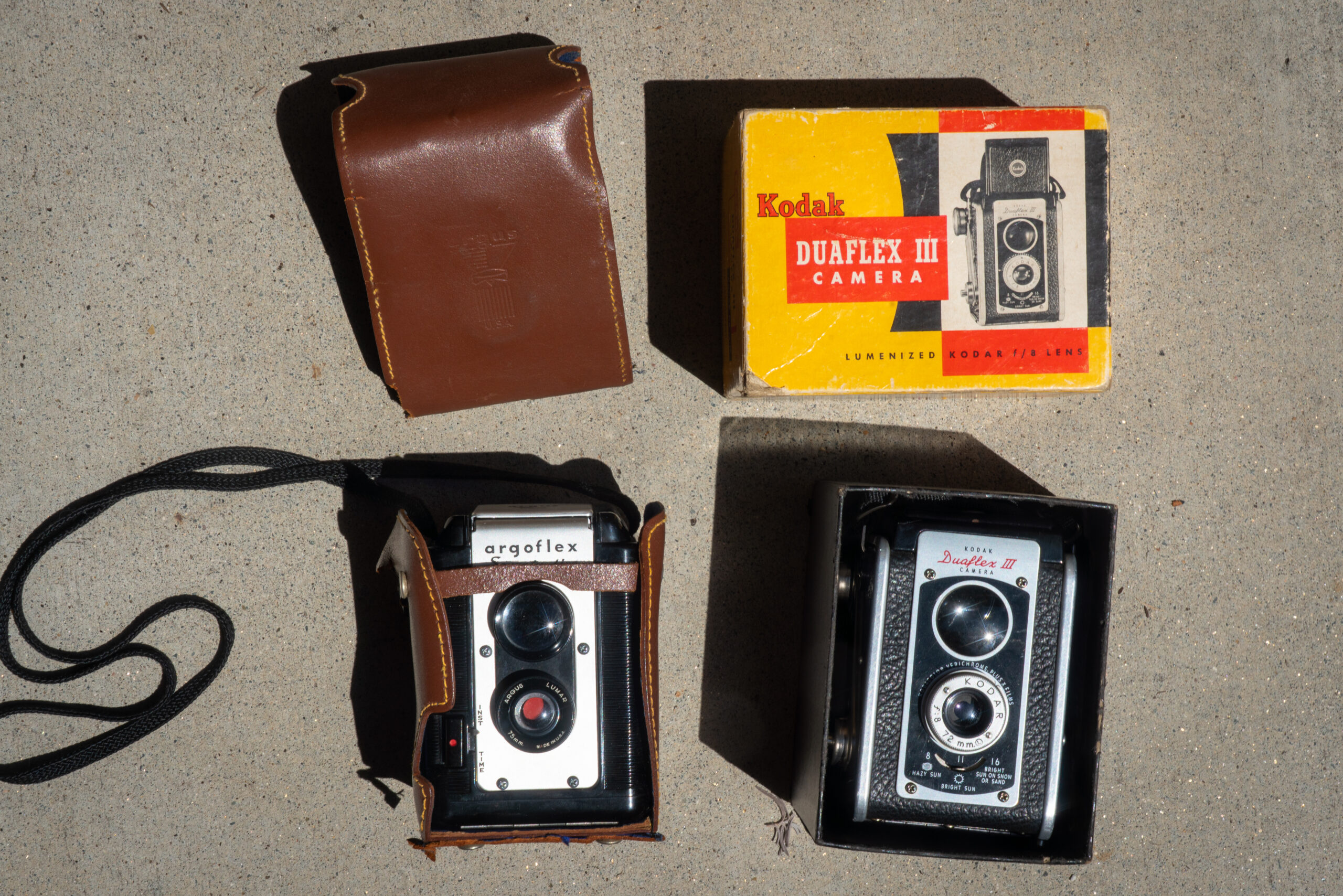 Kodak Duaflex III & Argus Argoflex 75: 620 Film Review + Photos
